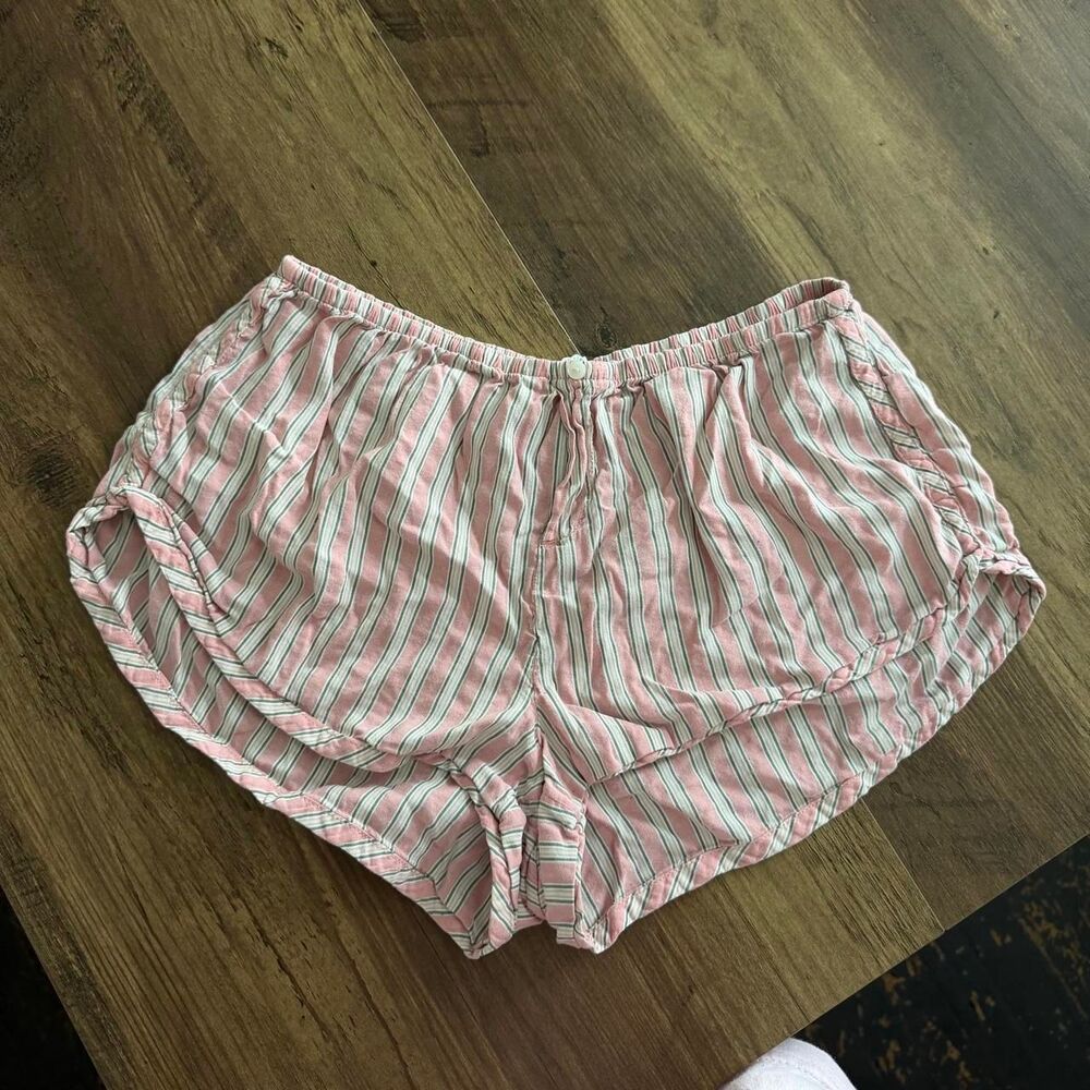 Aerie striped shorts